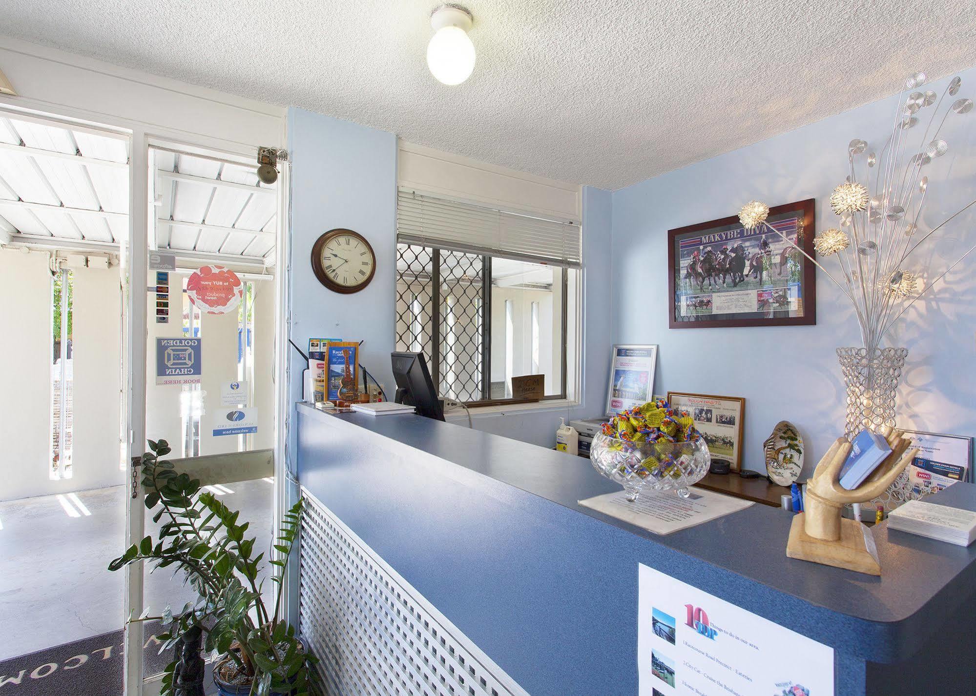 Raceways Motel 3*